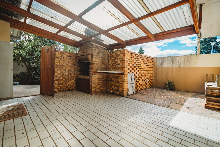 3 Bedroom Property for Sale in Loerie Park Western Cape